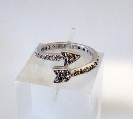 arrow ring sparkle
